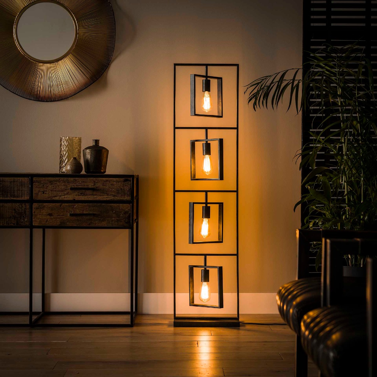 Lampadaire industriel cubique en métal KARA