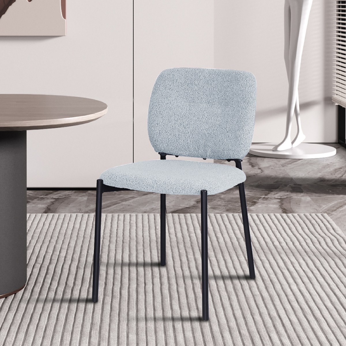 Chaise en tissu bouclé gris clair SOFIA (lot de 2)