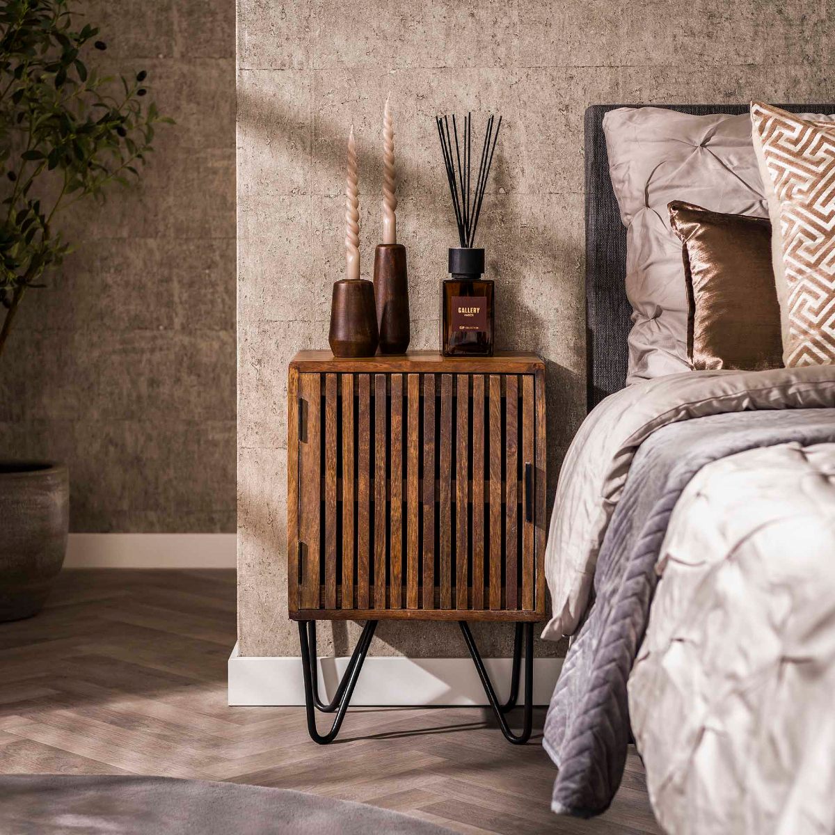 Table de chevet en bois massif AGATA (lot de 2)