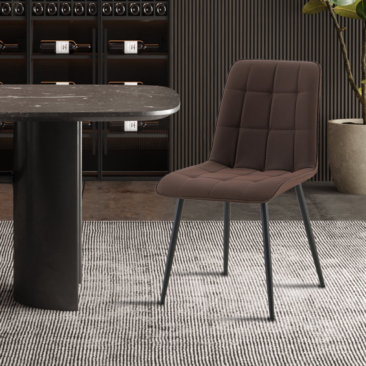 Lot de 4 chaise en PU VINTAGE marron foncé FURAX