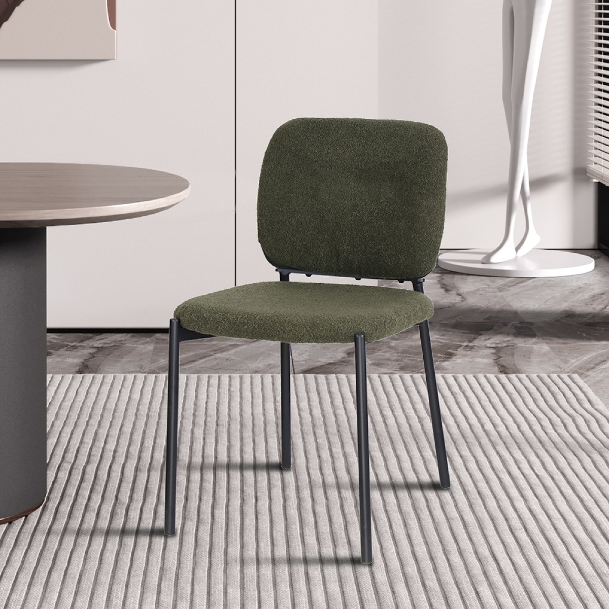 Chaise en tissu bouclé vert SOFIA (lot de 2)