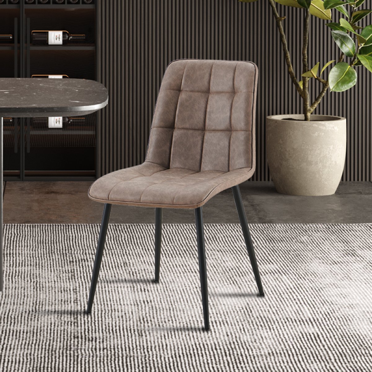 Lot de 4 chaises en PU VINTAGE taupe FURAX